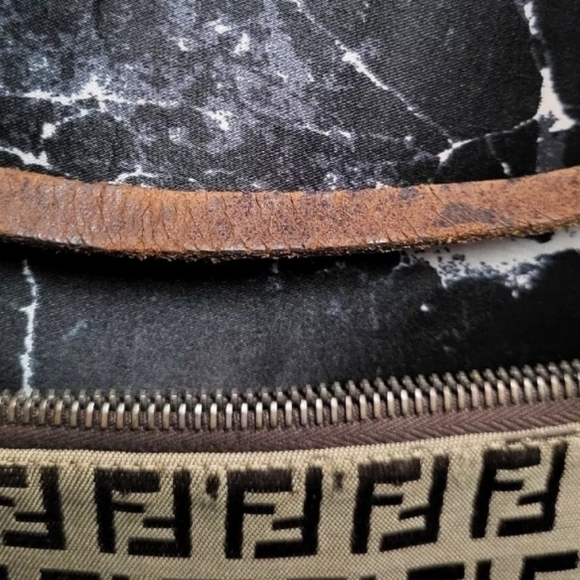 Pre-loved FENDI Vintage Zucchino Pochette Shoulder Bag - Picture 5 of 8